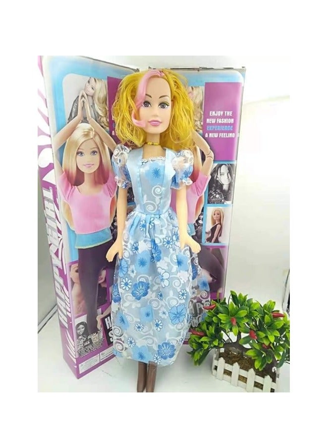 The Little Fashionista: Doll Set with Stylish Shoes - Image 3