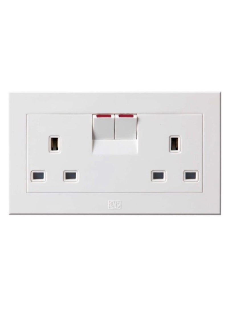 Triple Electric Socket With Safety Button