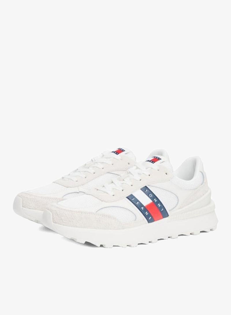TOMMY JEANS Evolve Low Top Sneakers - Image 3