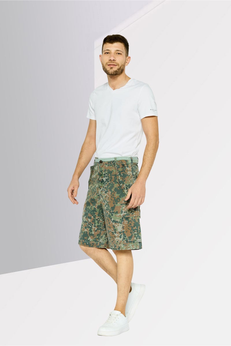 DIESEL شورتات كارجو مموهة للرجال، أخضر عسكري - Image 2
