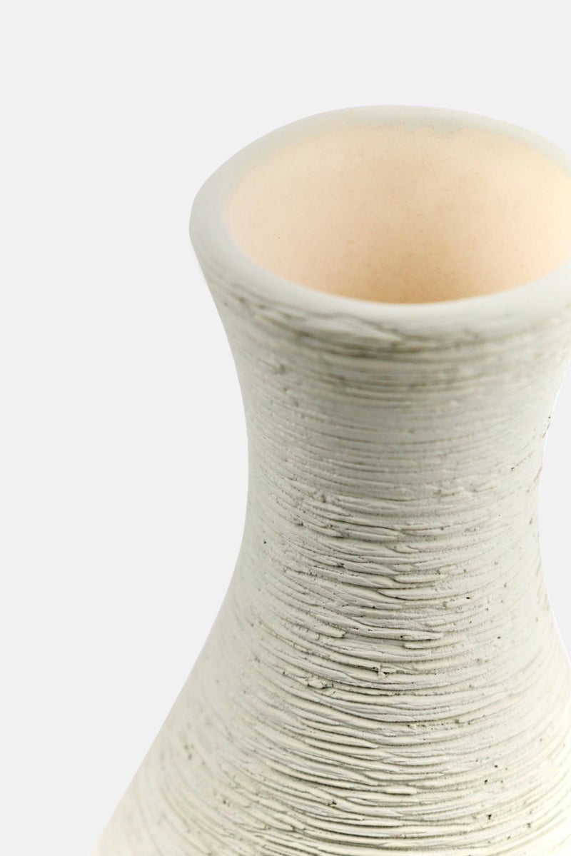 Muy Mucho Textured Ceramic Vase, Light Green - Image 3
