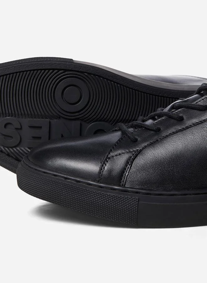 جاك اند جونز Galaxy Round Toe Sneakers