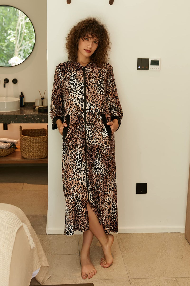 Ekouaer Robes for Women Velour Zipper Robe 3/4 Sleeves Housecoat Full Length Loungewear Long Bathrobe with Pockets - Image 3