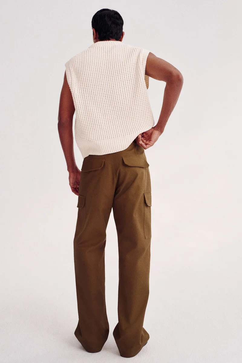 H&M  Relaxed Fit Cargo trousers for Men | Best Price UAE
