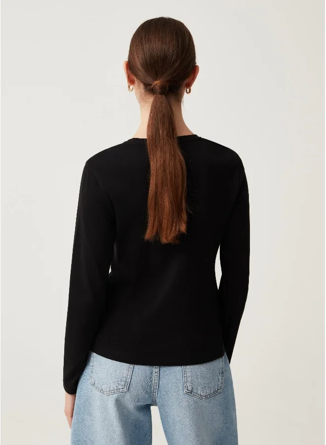 او في اس Ovs Womens Long-Sleeved T-Shirt With Pocket