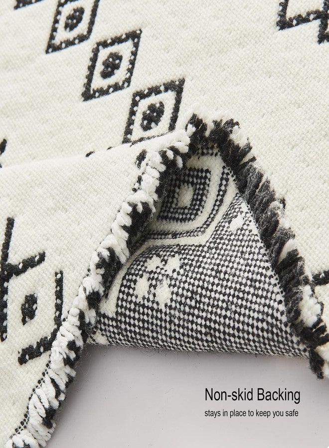 Douceur Boho Bath mat for Bathroom Floor Non Slip, Acrylic Blend Cute Bath Rugs with Tassels, Tribal Ethnic Pattern Farmhouse Bathroom Rugs, 15.7" x 23.6", Black - Image 4