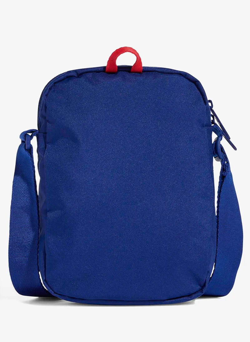 اديداس Tiro Graphic Organizer