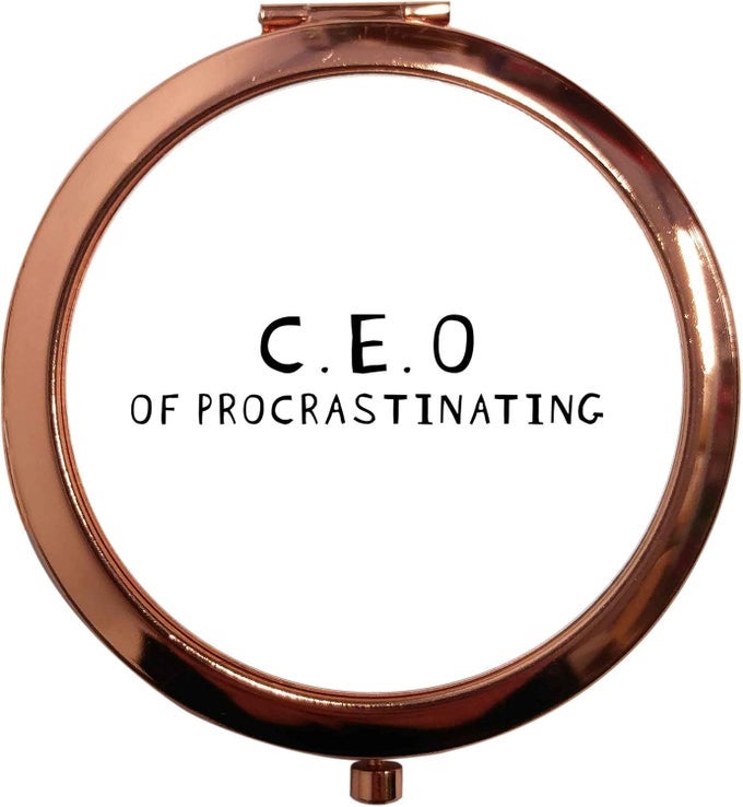 ROSE GOLD CIRCLE COMPACT MIRROR CEO OF PROCRASTINATING