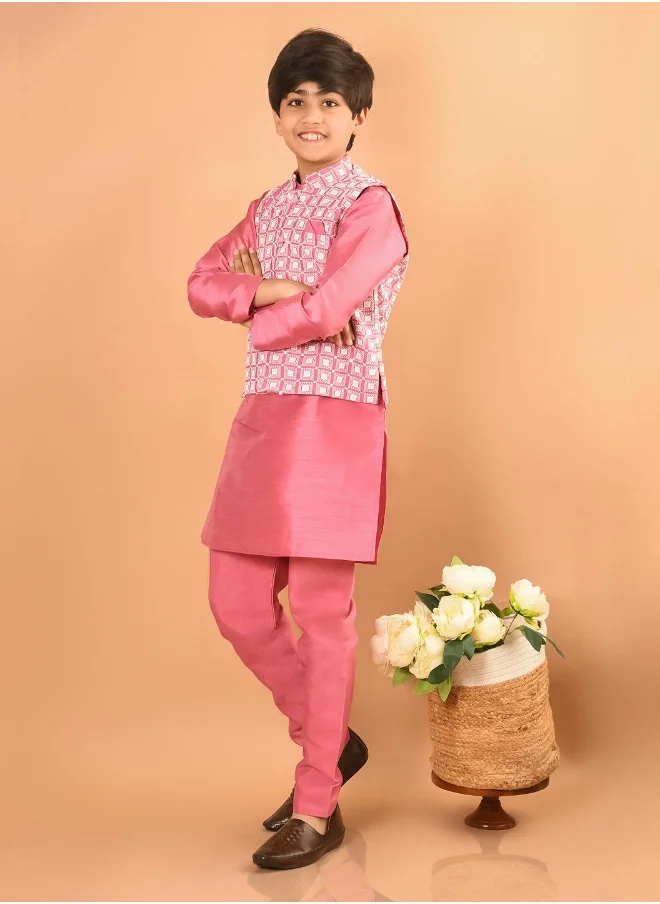 ليلك Kurta Pajama Set with Nehru Jacket