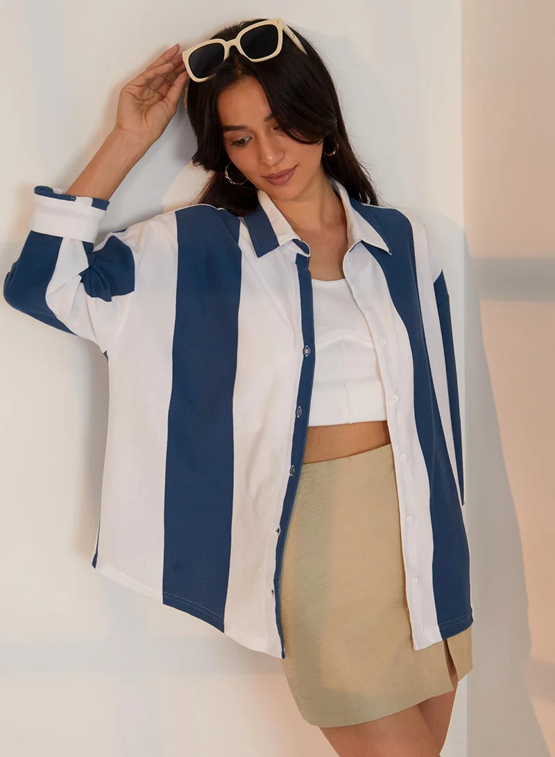 كامبوس سوترا بلوزة نسائية مخططة باللون الأزرق البروسي والأبيض الطباشيري بقصة واسعة للملابس الكاجوال بياقة عادية وأكمام طويلة وإغلاق بالأزرار