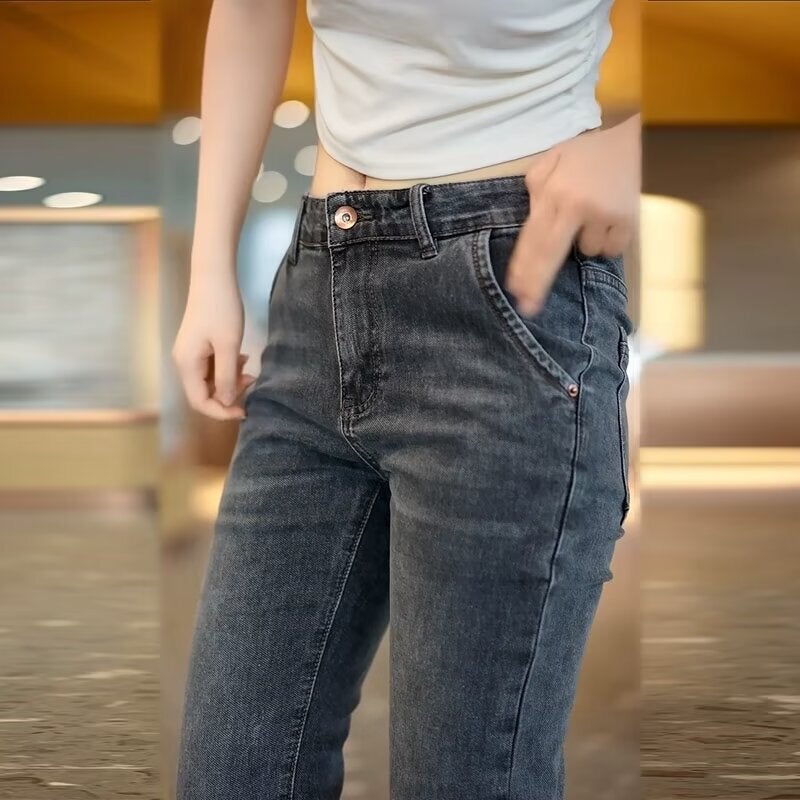 Unisex Classic Denim Jeans Loose Fit Daily Outdoor Wear - Image 5