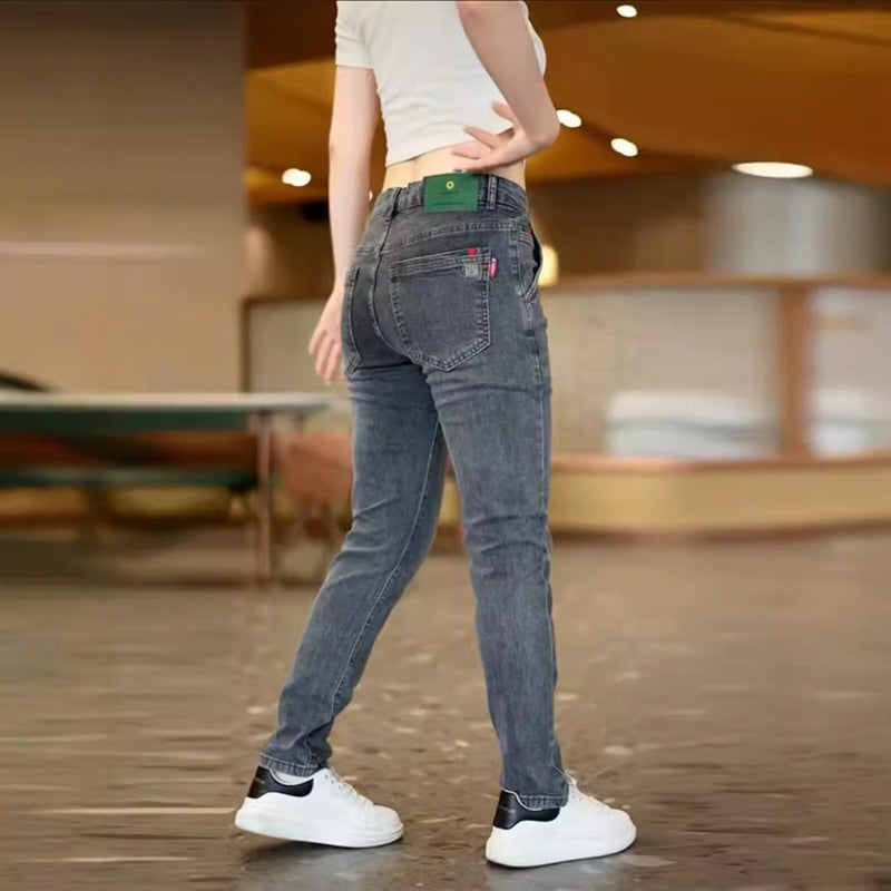 Unisex Classic Denim Jeans Loose Fit Daily Outdoor Wear - Image 3