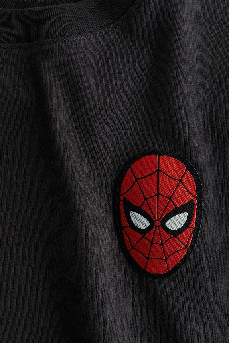 اتش اند ام Printed oversized T-shirt