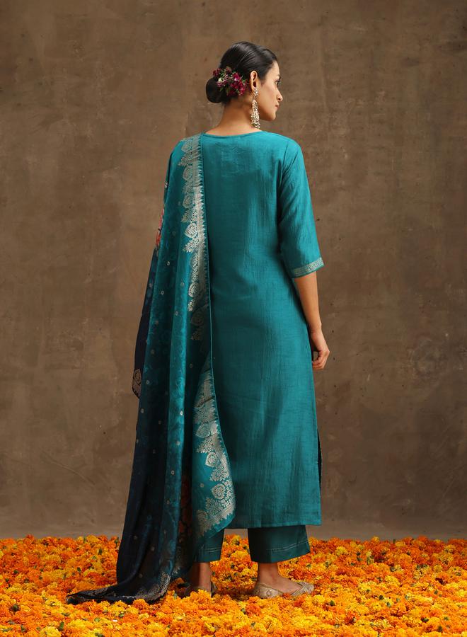 Libas Libas Embroidered Silk Kurta and Solid Trousers with Jacquard Dupatta Set  - Image 3