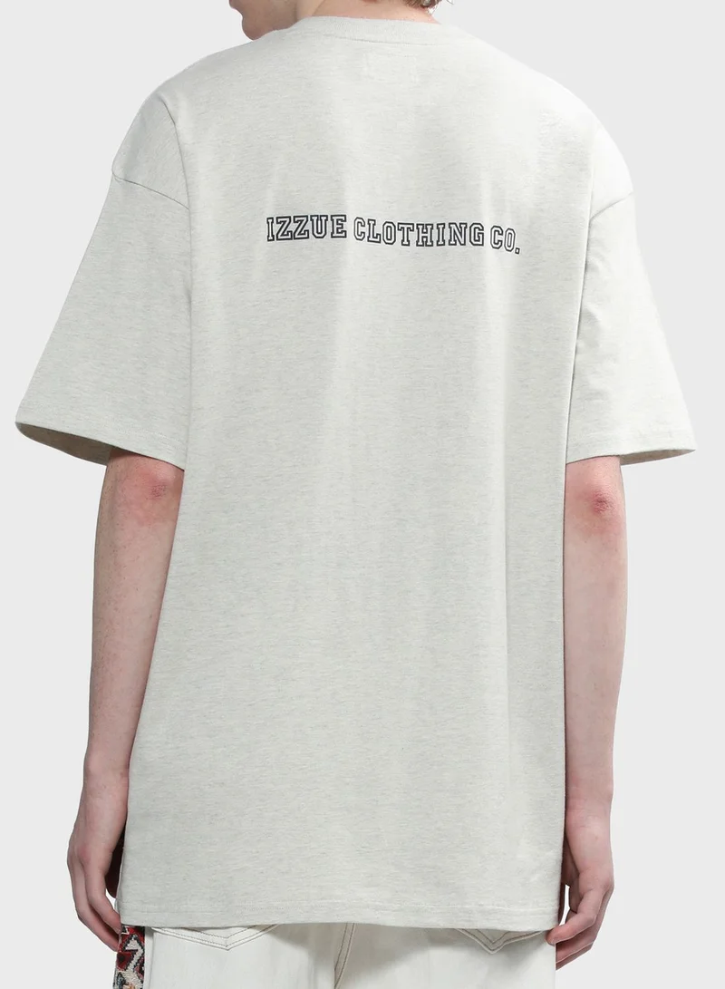 izzue Front Logo Printed T-Shirt