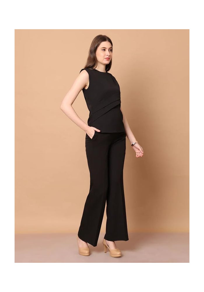 Exude بلوزة سوداء مطوية مع بنطلون بوت كوت للنساء - Image 3
