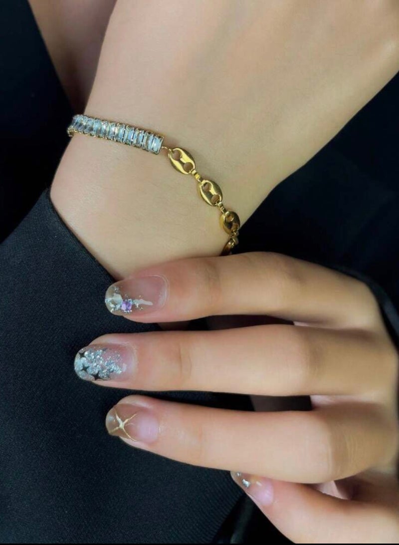 إيكوال اسوارة نسائية أنيقة من الاستانلس ستيل مطلية باللون الذهبي - Image 3