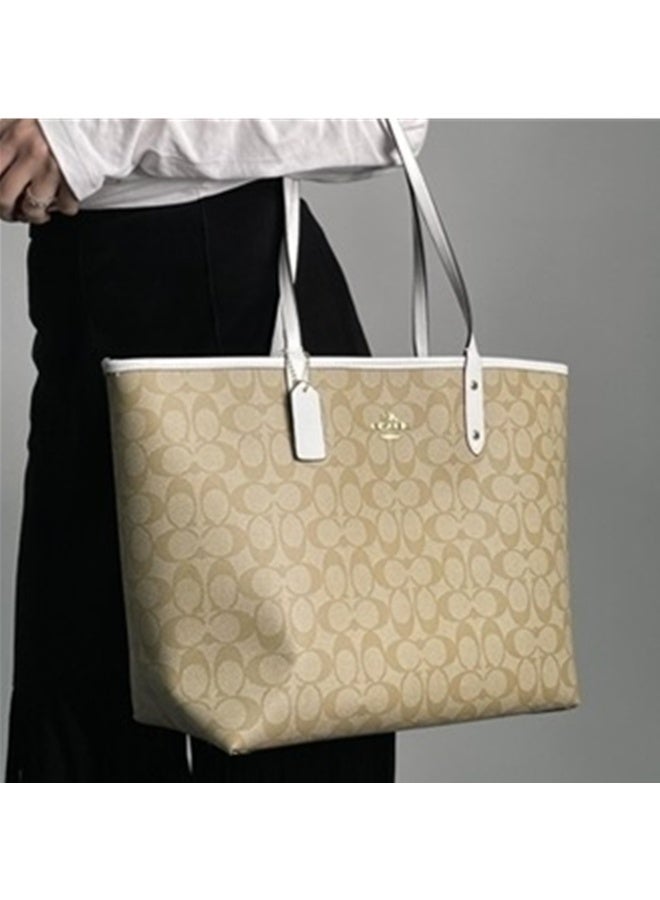 coachoutlet COACH City Tote Bag In Signature Canvas - Image 4