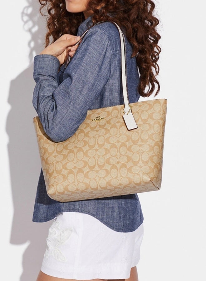 coachoutlet COACH City Tote Bag In Signature Canvas - Image 2