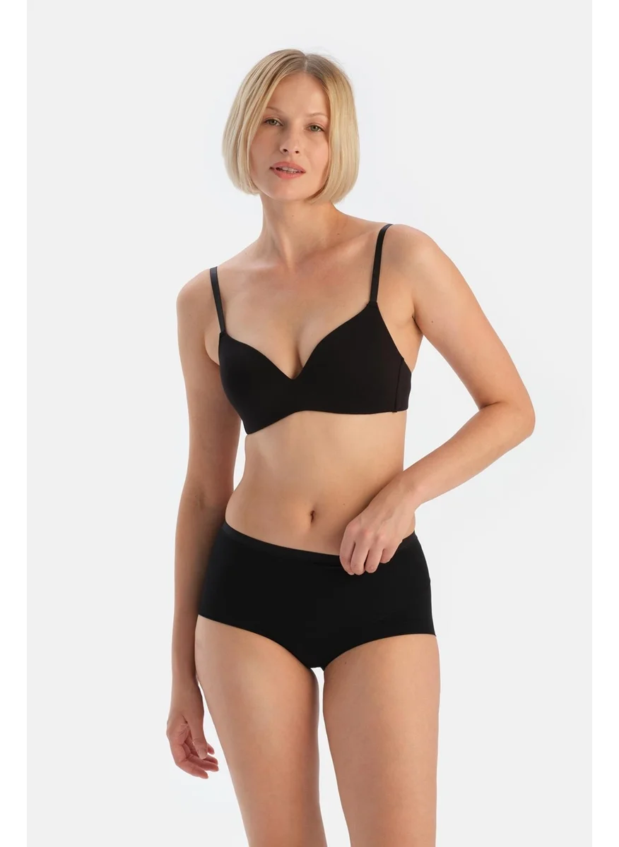داجي Black 5141KC Seamless Corset Effect Panties