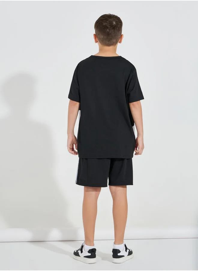 Styli Color Block T-Shirt & Shorts Set