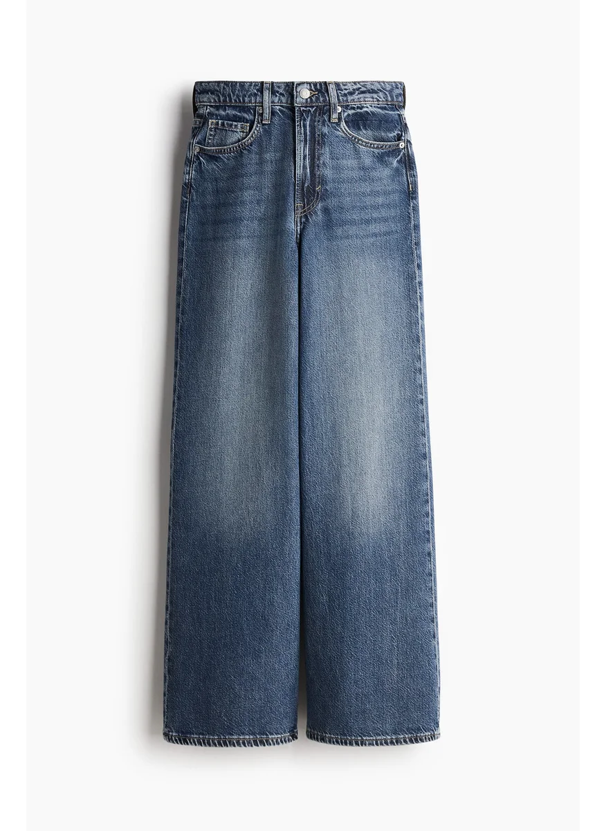 H&M Feather Soft Super Wide Ultra High Jeans