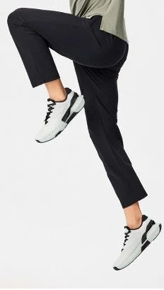 انتا بنطلون تدريب أسود