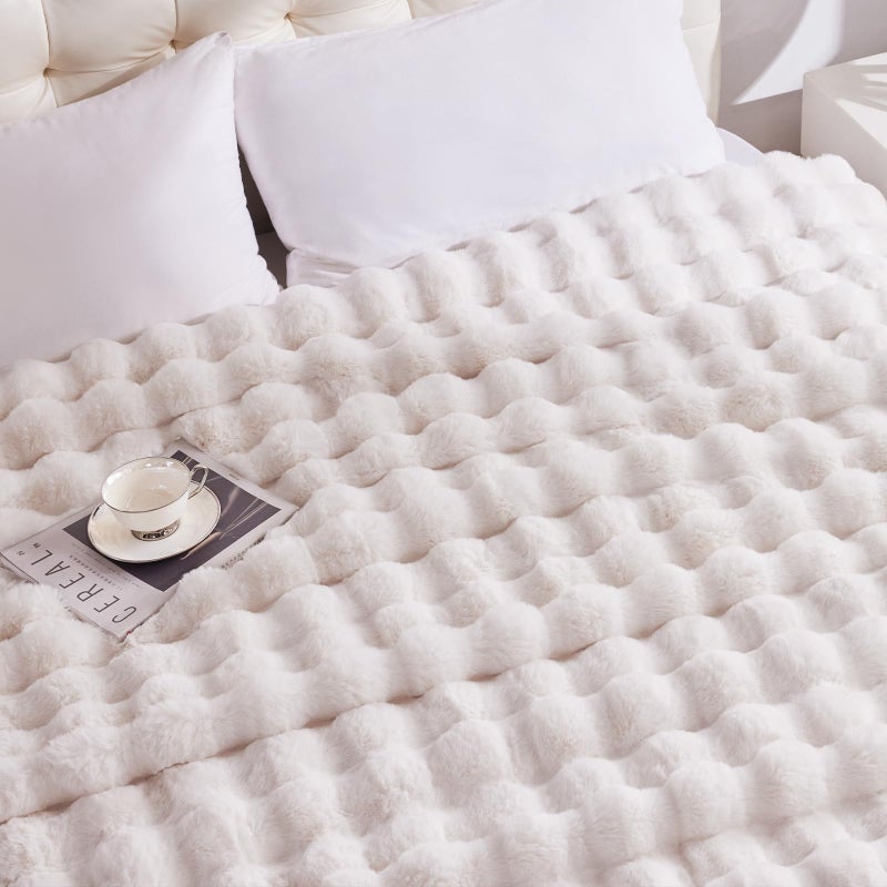 Anysay Heated Blanket Throw with 1/2/4/6/8 Hours Auto-Off 10 Heat Level, 50'' * 60'' Cozy Faux Rabbit Fur Bubble Electric Blanket with Overheat Protection(White) - Image 5