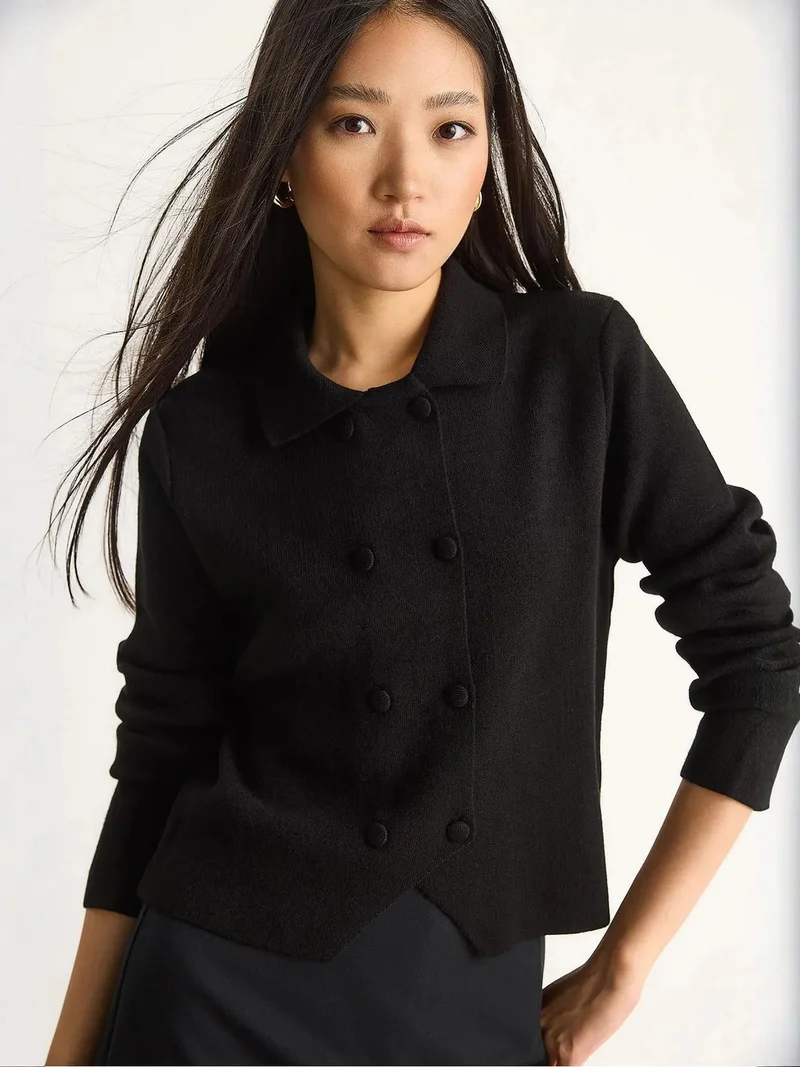 بيانكو لوتشي كارديجان لوكس بأزرار