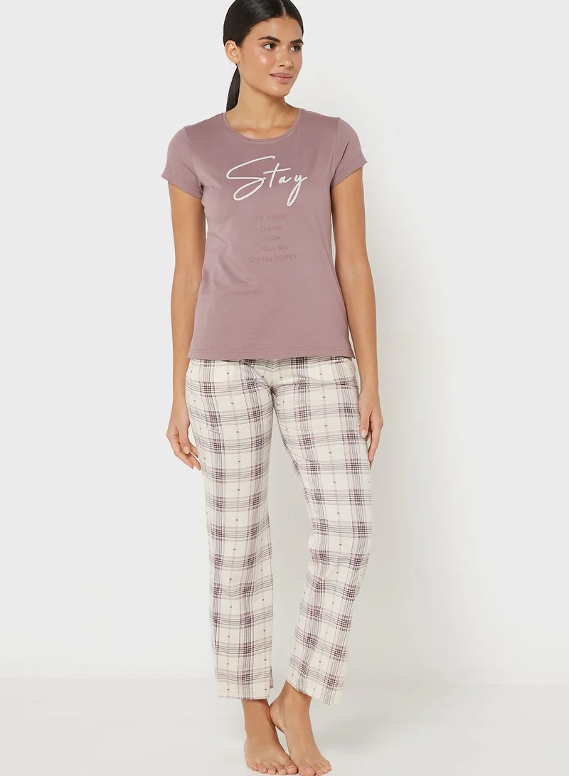 Sweet Dreams Graphic T-Shirt & Pyjama Set
