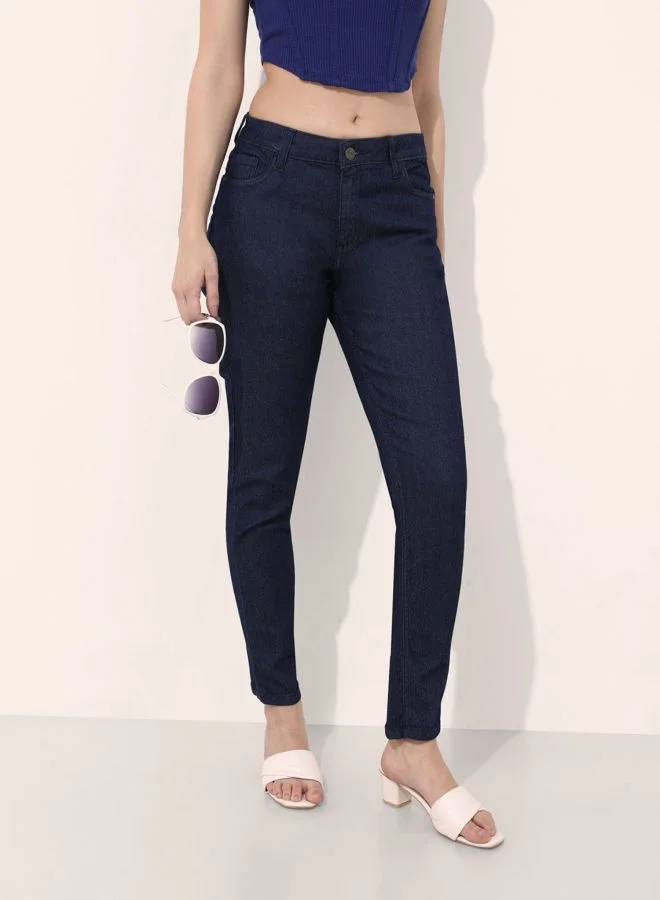 Women Slim Fit Solid Mid Rise Jeans