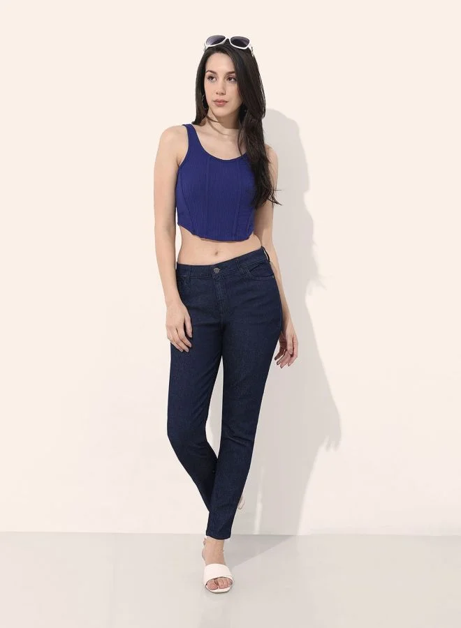 مرفوعة Women Slim Fit Solid Mid Rise Jeans