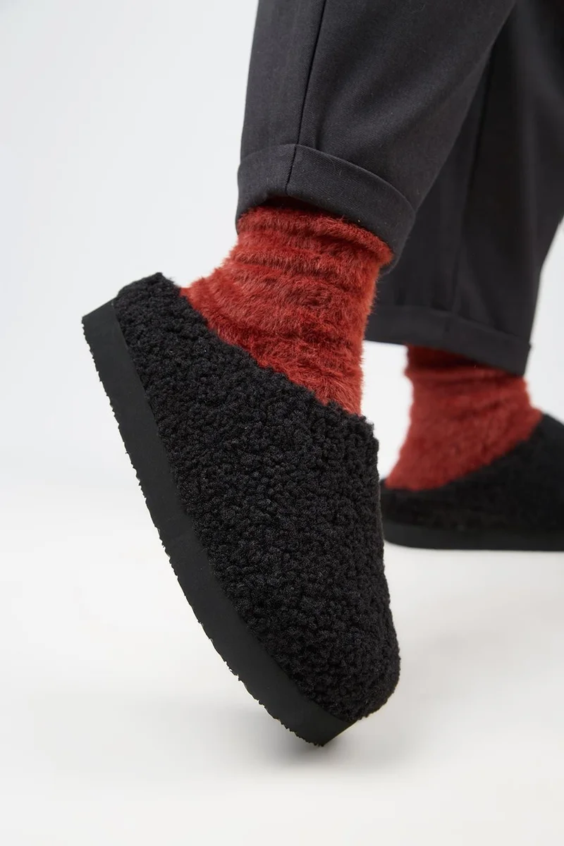 Manijero Manijero (Orlina) Women's Teddy Sabo Platform Black Slippers