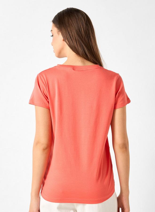 اس بي كاركترز تيشيرت بياقة ضيقة وأكمام قصيرة وطبعات بيناتس - Image 3