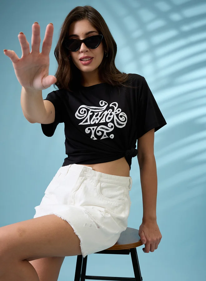 globus Globus Black Graphic Print Boxy Crop T-Shirt