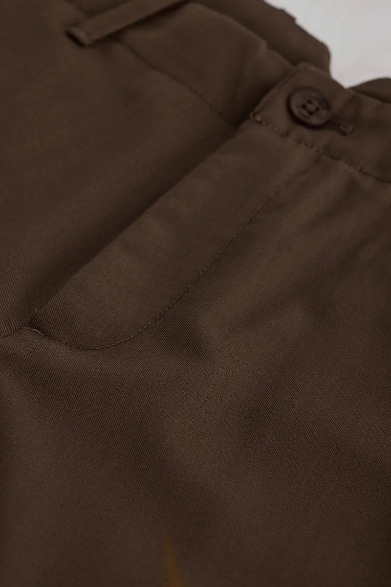 SNITCH بنطلون بني بقصة عادية وخصر متوسط