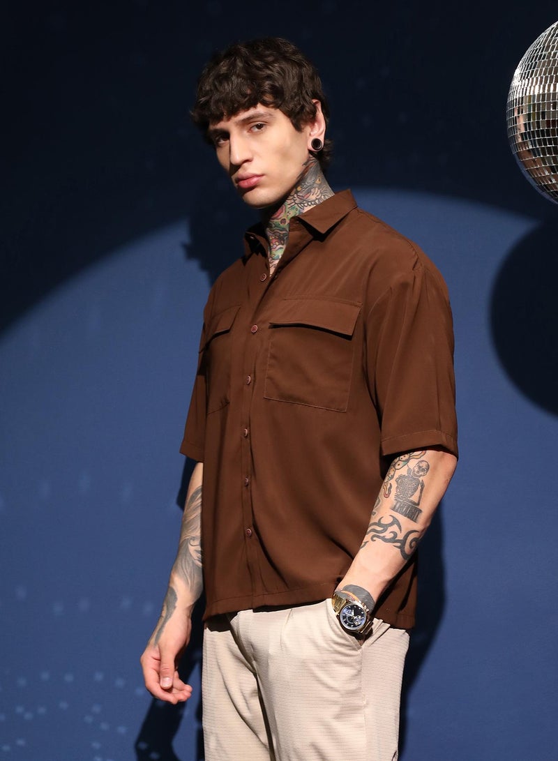 Campus Sutra Men's Chocolate Brown Oversized Utility Shirt For Casual Wear | Spread Collar | Short Regular Sleeves | Button Closure | Oversized Shirt Crafted With Comfort Fit For Everyday Wear  - Image 3