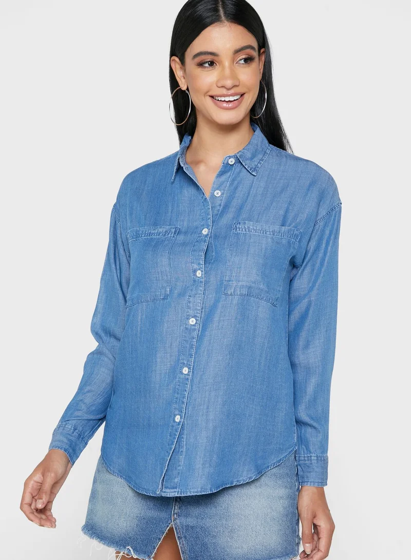 FOREVER 21 Oversized Denim Shirt