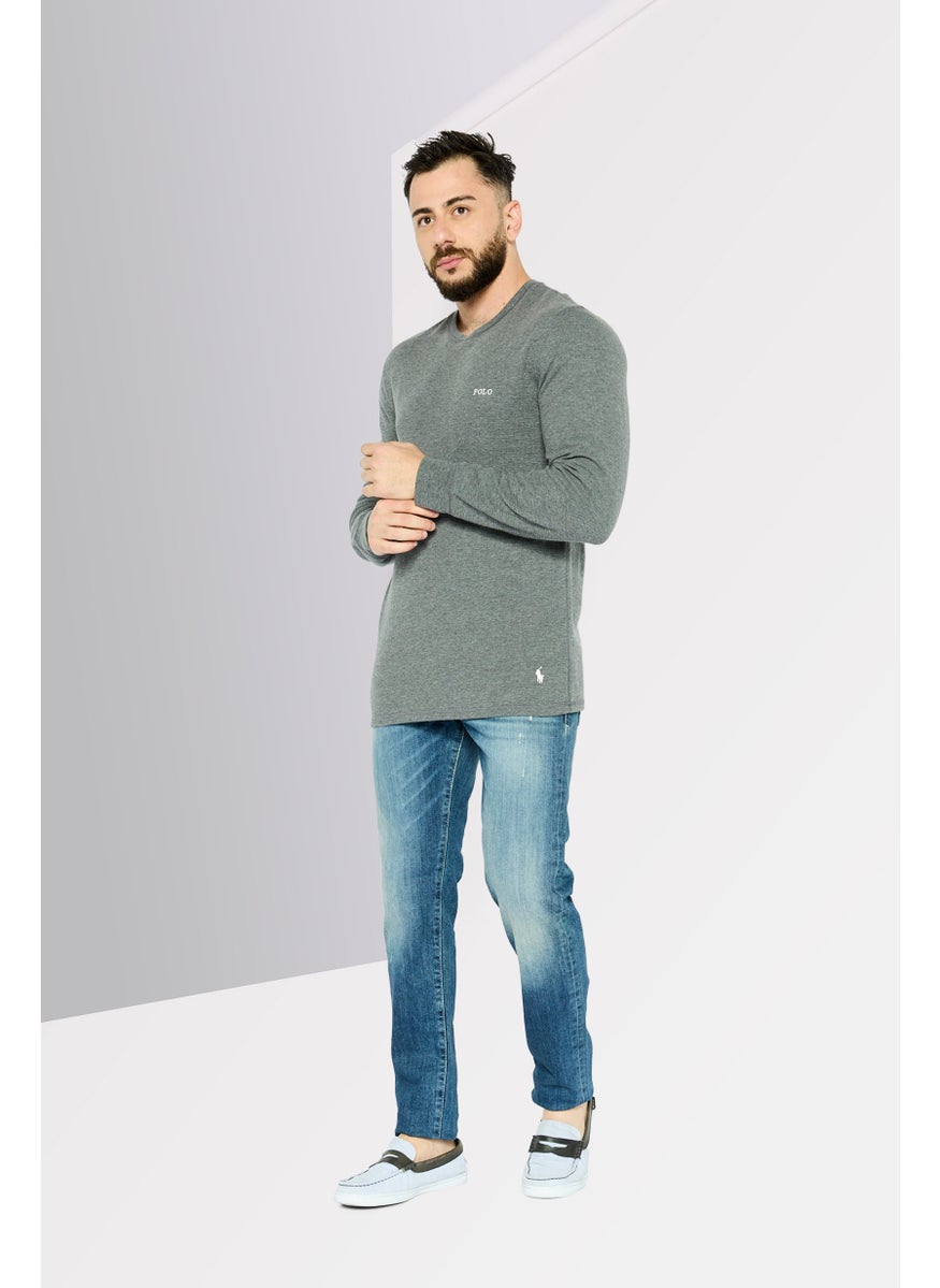 Men Crew Neck Long Sleeve Textured Sweatshirt, Grey - pzsku/Z4A9F09AA0A8F1A715F4EZ/45/_/1738074214/56b8b3cf-8975-4649-8ba0-a0646c9aa987