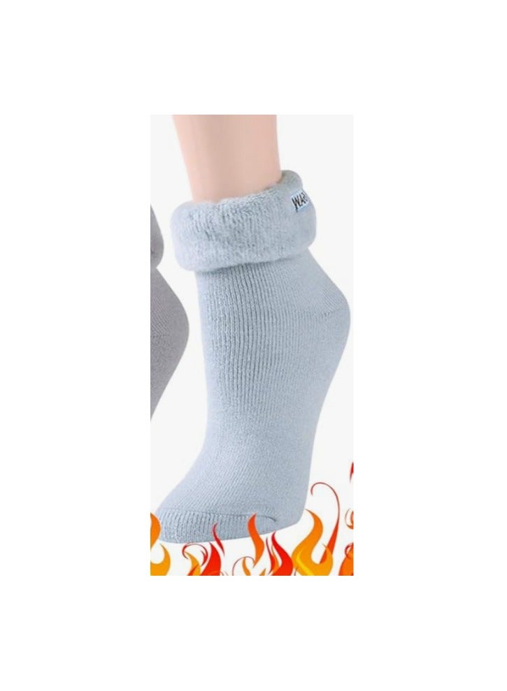 Warm Women short socks, soft and thick - Image 1