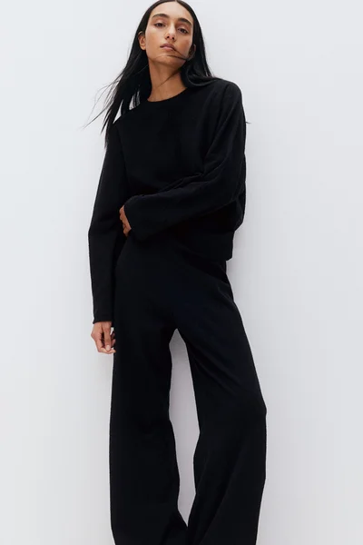اتش اند ام Bouclé-knit jumper