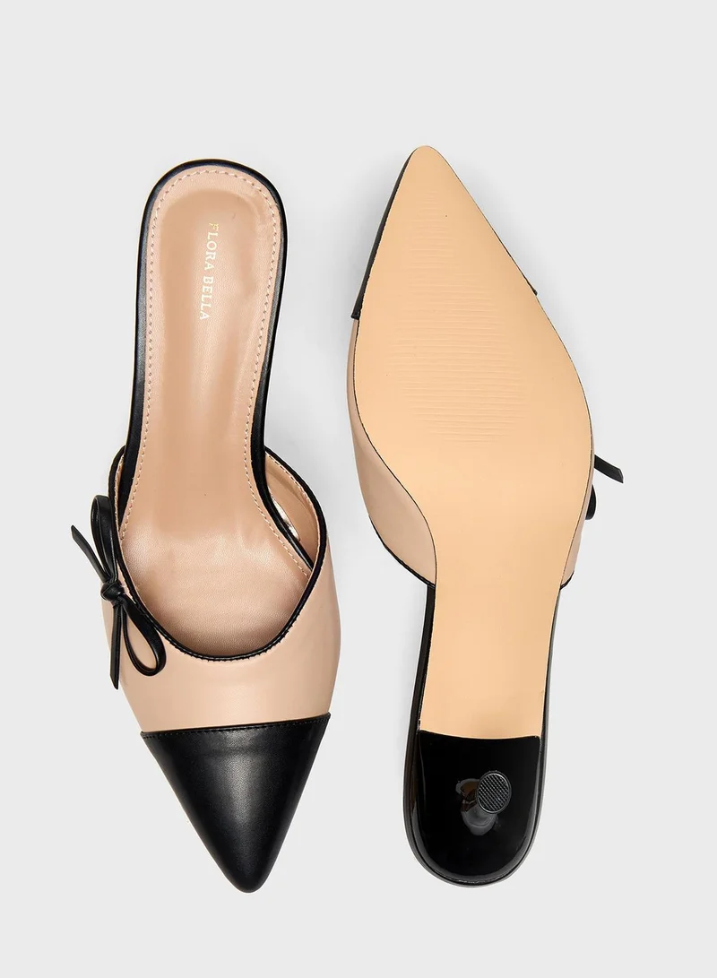 shoexpress Pointed Toe Pumps