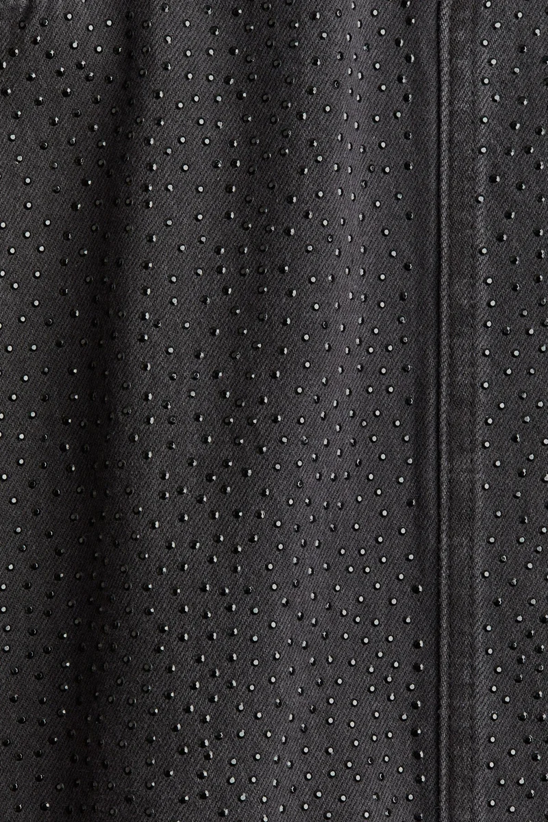 اتش اند ام فستان من الدنيم المزخرف