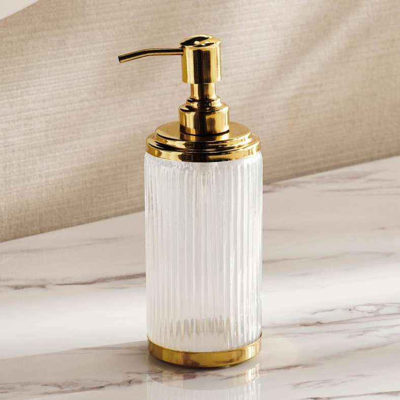 Pan Home موزع صابون زجاجي أستريد 7x7x19 سم - ذهبي - Image 4