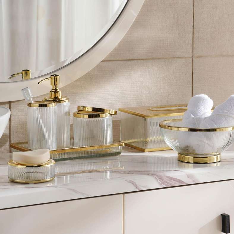 Pan Home موزع صابون زجاجي أستريد 7x7x19 سم - ذهبي - Image 3