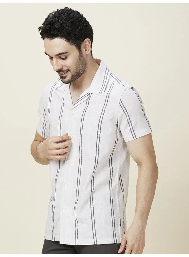 بيينغ هيومان Mens Off White Collared Short Sleeve Shirt