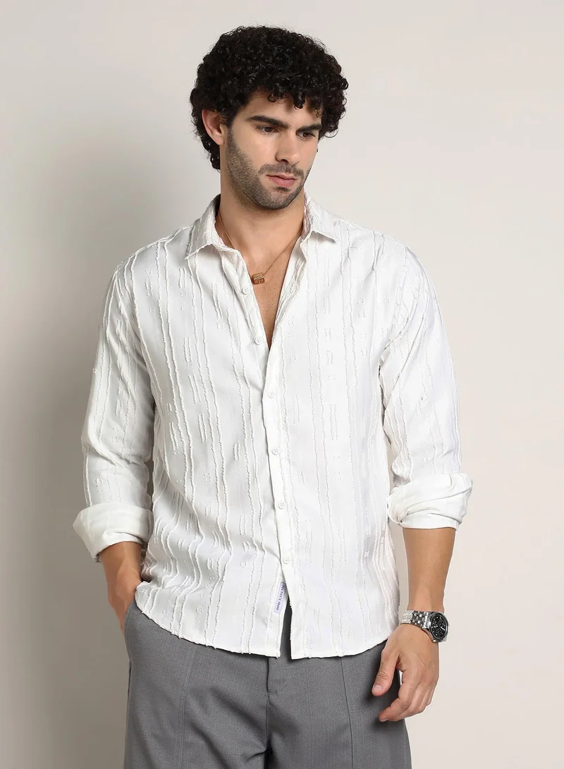 Campus Sutra Men's Chalk White Ripple-Edge Shirt