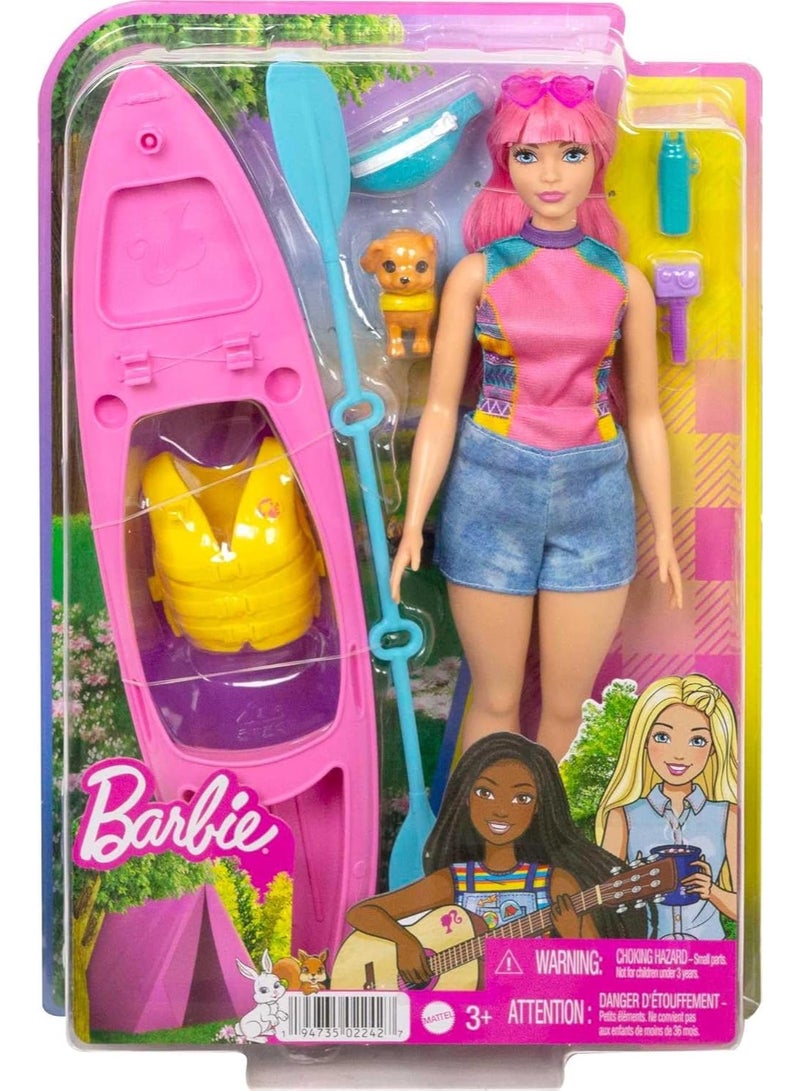 Barbie It Takes Two Camping Playset with Daisy Doll (Curvy with Pink Hair, 11.5 in), Pet Puppy, Kayak & Camping Accessories, Gift for 3 to 7 Year Olds - Image 1