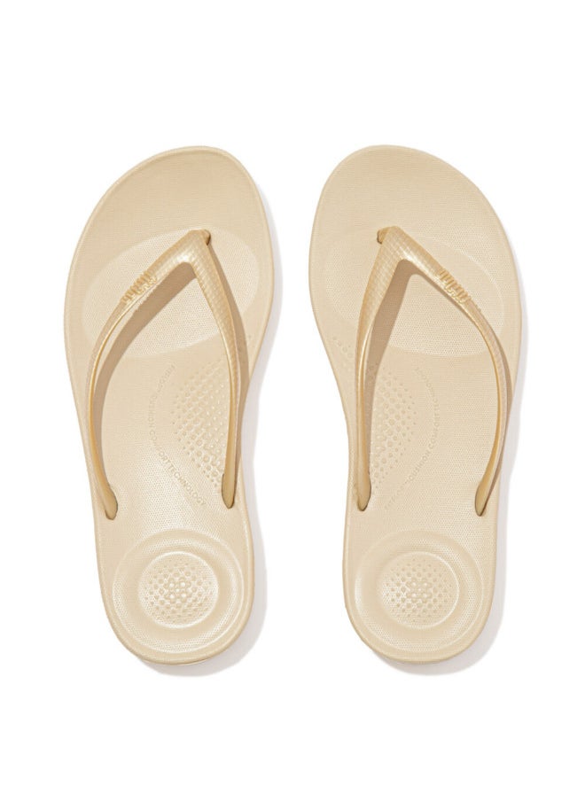 FitFlop 049-664 Fitflop Ladies Iqusion Flip Flop E54-010 Gold  - Image 1