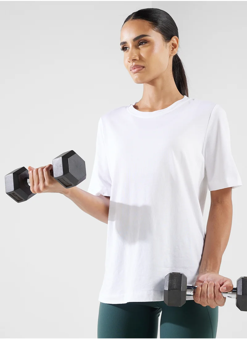 سويتي بيتي Essential T-Shirt